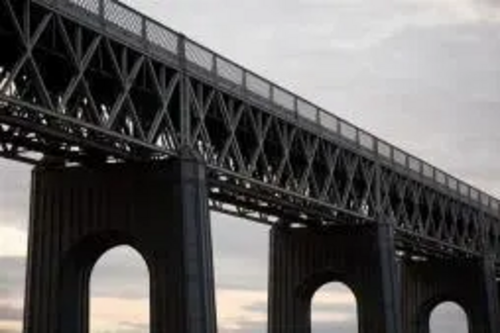 Cllr Fraser Macpherson welcomes proposal to light Tay Rail Bridge