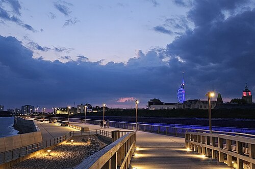 Sea defences looking towards the round tower